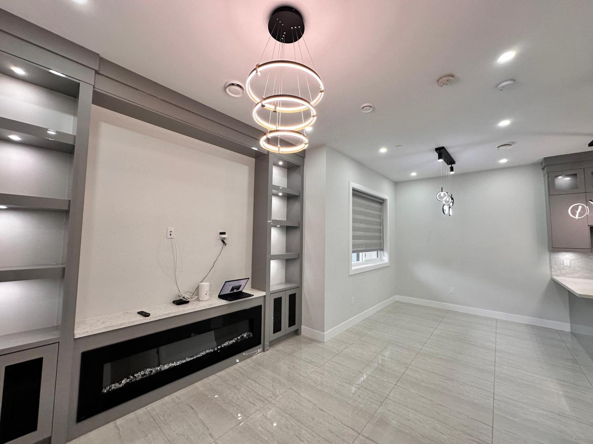 バンクーバーModern And New House Near Pne With Big Garden And Free Parkingアパートメント エクステリア 写真